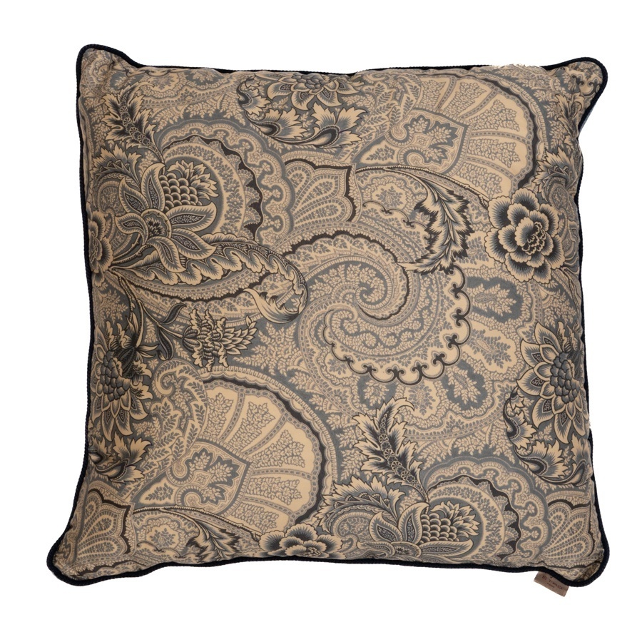 Подушка ETRO 60*60 Подушка ETRO 60*60