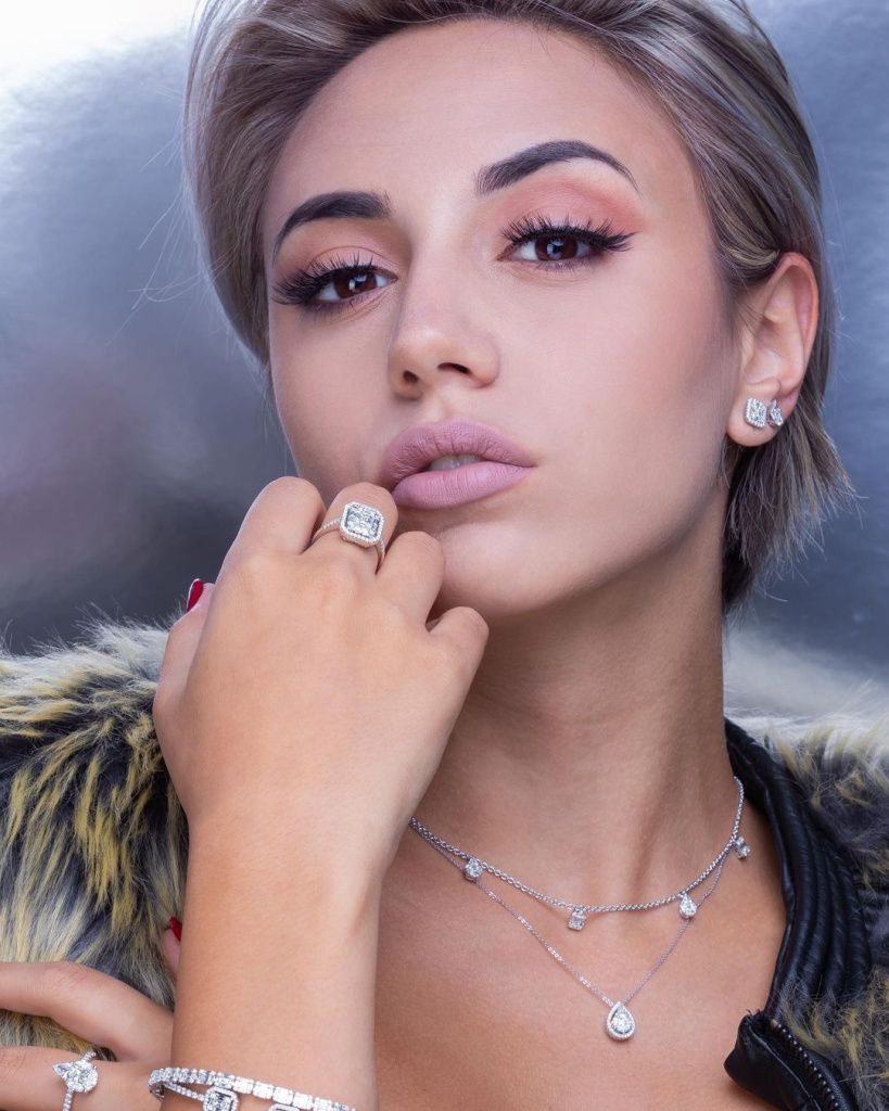 Ювелирные украшения PVG