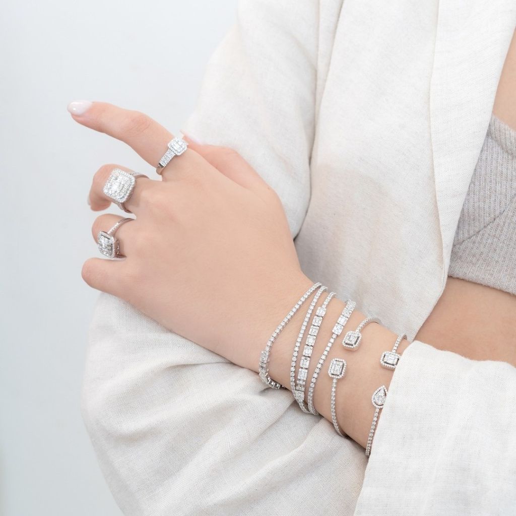 Ювелирные украшения PVG