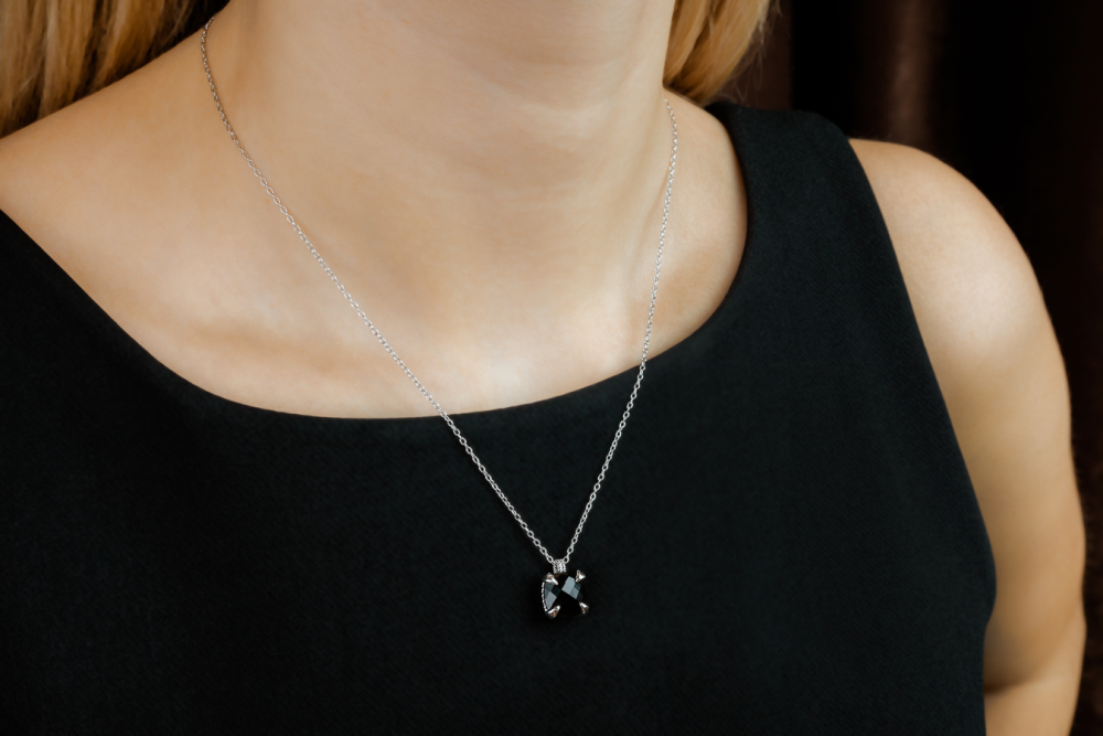 Колье PERONI onix коллекция 2022-2023