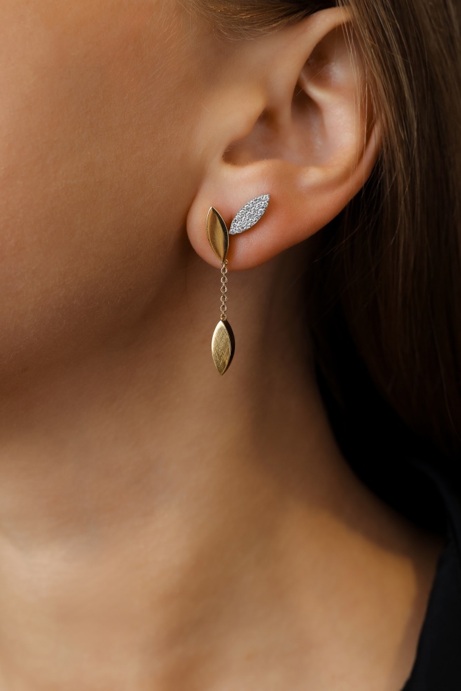 Серьги Roberto Coin Petals коллекция 2022-2023