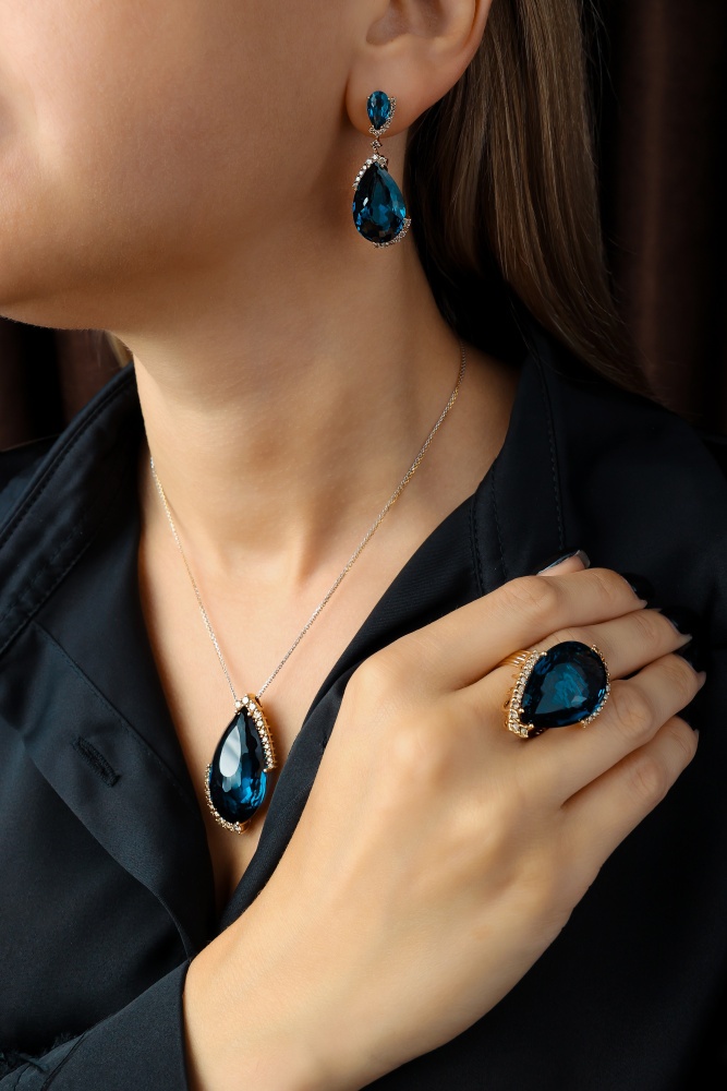 Колье Ponte Vecchio DIVA коллекция 2022-2023