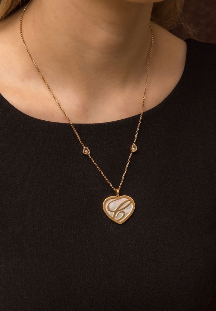 Колье Chopard Happy Hearts коллекция 2022-2023