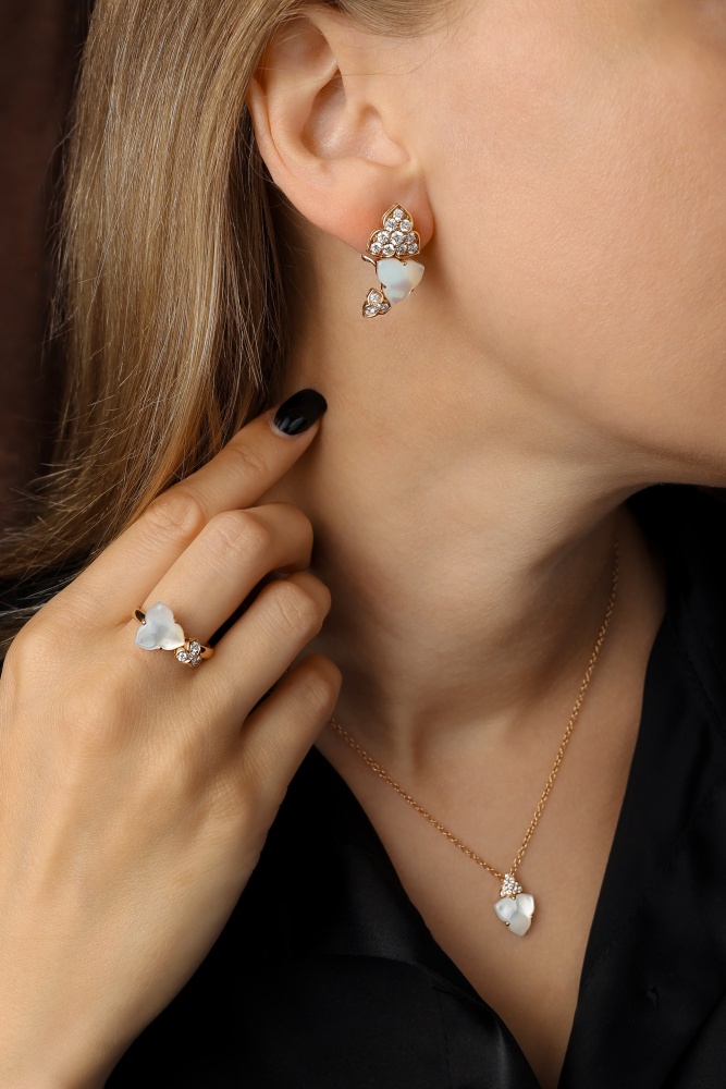 Колье Luca Carati Natura madreperla